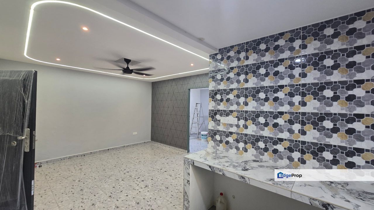 Selesa Jaya LOW cost Flat for Sale‼️, Johor, Skudai