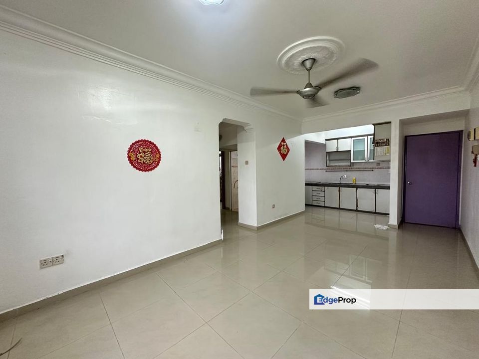 Pelangi Indah Medium Cost Flat for Sale‼️, Johor, Ulu Tiram