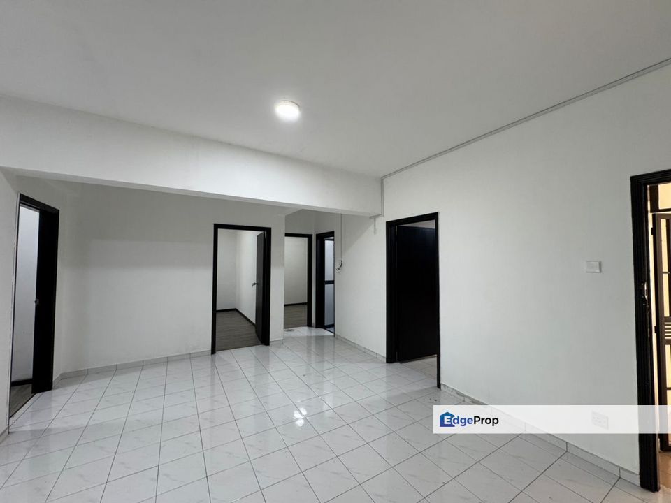 Skudai Villa Apartment for Sale‼️, Johor, Skudai