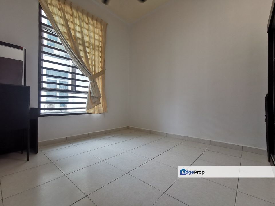 Larkin Suriamas Apartment for Sale‼️, Johor, Johor Bahru