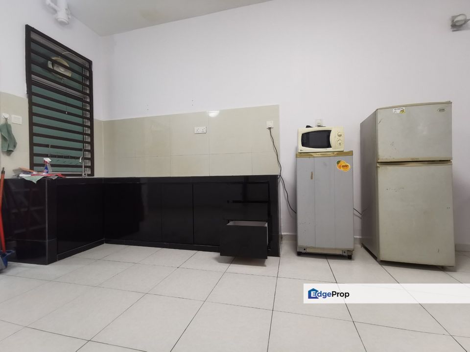 Larkin Suriamas Apartment for Sale‼️, Johor, Johor Bahru