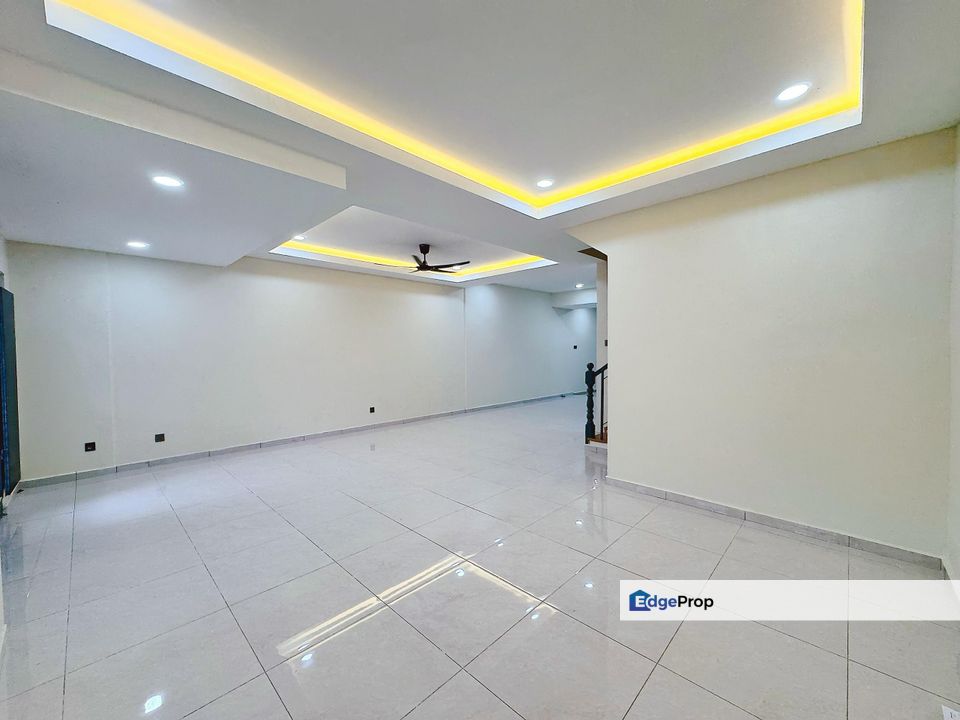 Puteri Wangsa 2Storey House for Sale‼️, Johor, Ulu Tiram