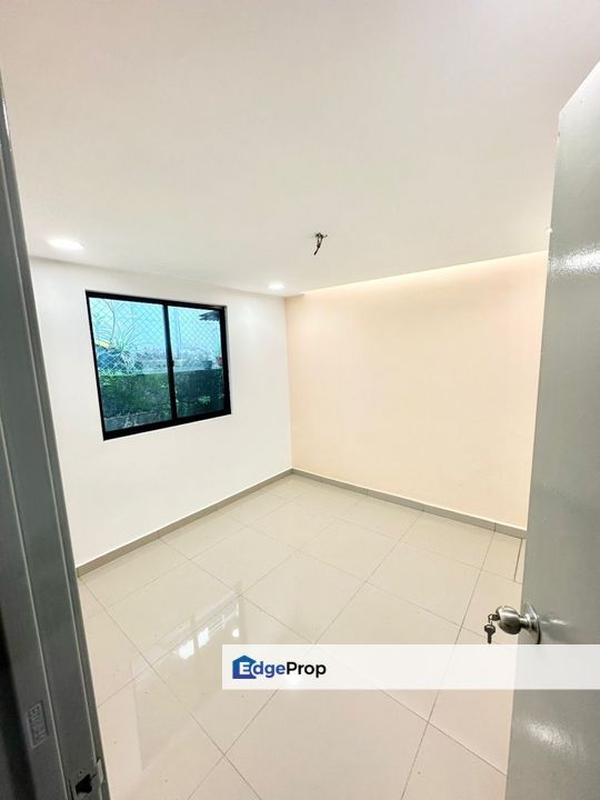 Tiram Area Renovated 1Storey LOW Cost House for Sale‼️, Johor, Ulu Tiram