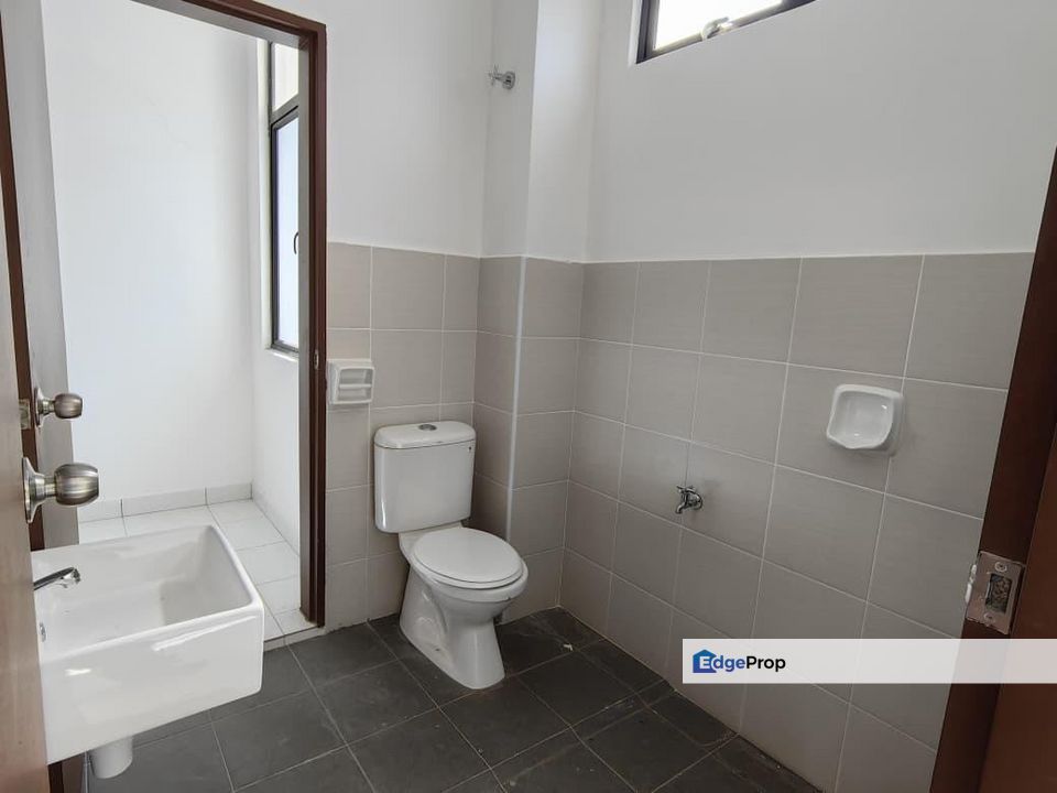 Pasir Gudang Meridin East 2Storey House for Sale‼️, Johor, Pasir Gudang