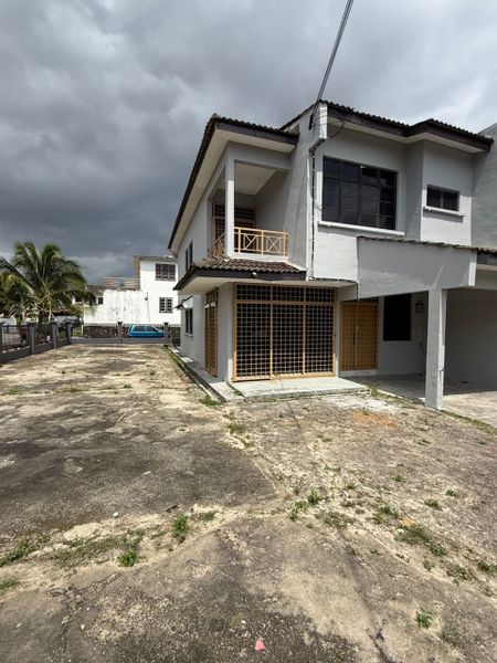 Desa Cemerlang 2Storey Corner House for RENT‼️, Johor, Ulu Tiram