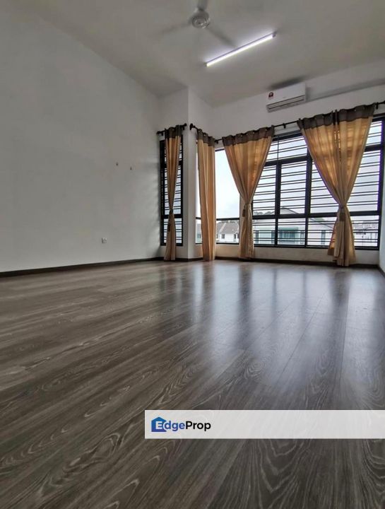 Bandar Tiram BIG 2Storey House for RENT‼️ 20x95‼️, Johor, Ulu Tiram