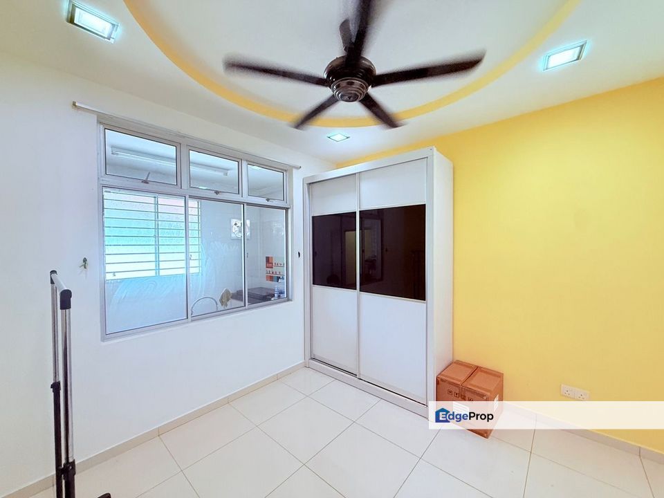 Pelangi Indah 1.5Storey House for Rent‼️, Johor, Ulu Tiram