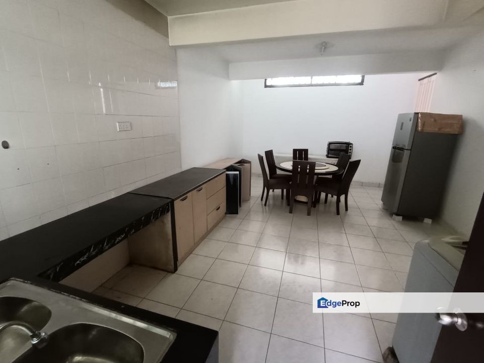 Ulu Tiram Bukit Jaya 2.5Storey House for Rent, Johor, Ulu Tiram