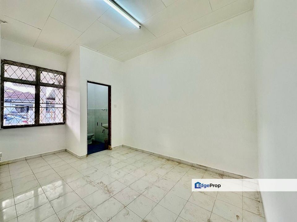 Senai Utama 1Storey House for Sale‼️, Johor, Senai