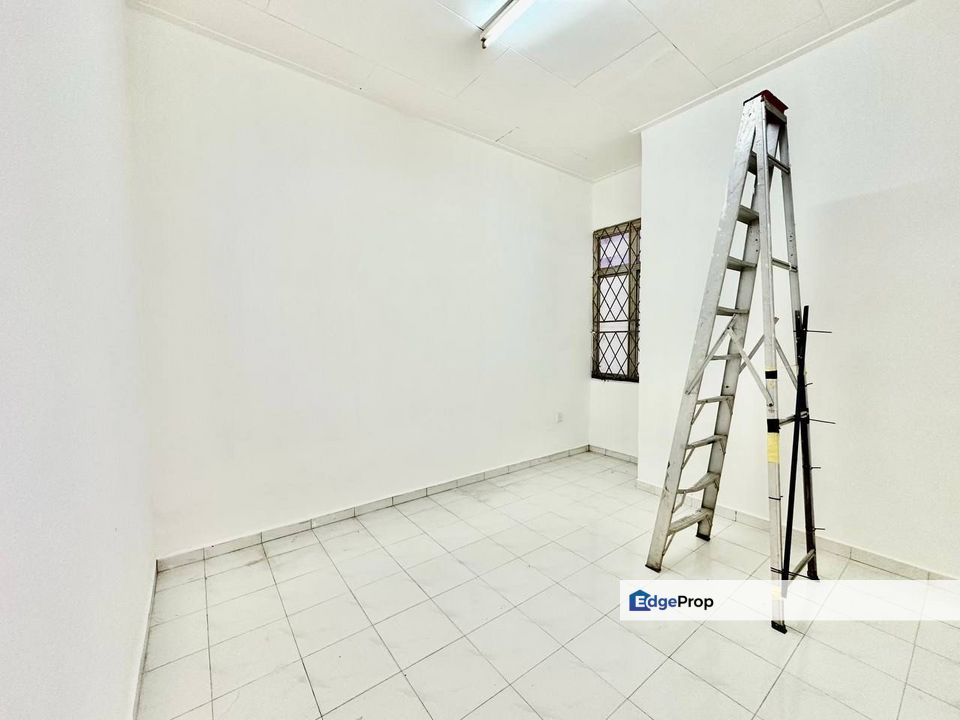 Senai Utama 1Storey House for Sale‼️, Johor, Senai