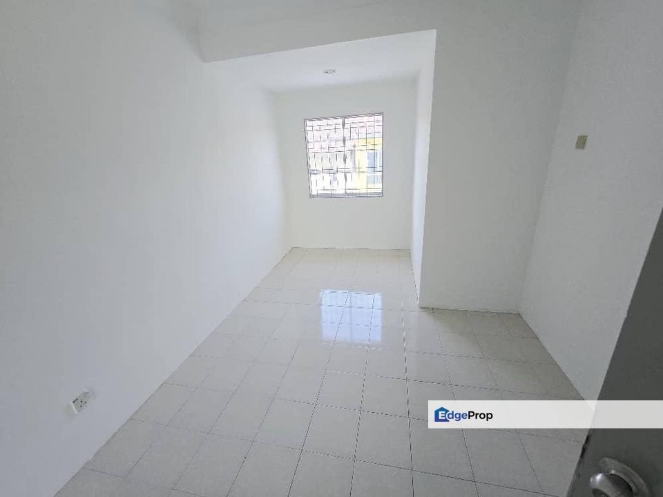 Sri Saujana Kota Tinggi 2Storey House for Sale‼️, Johor, Kota Tinggi