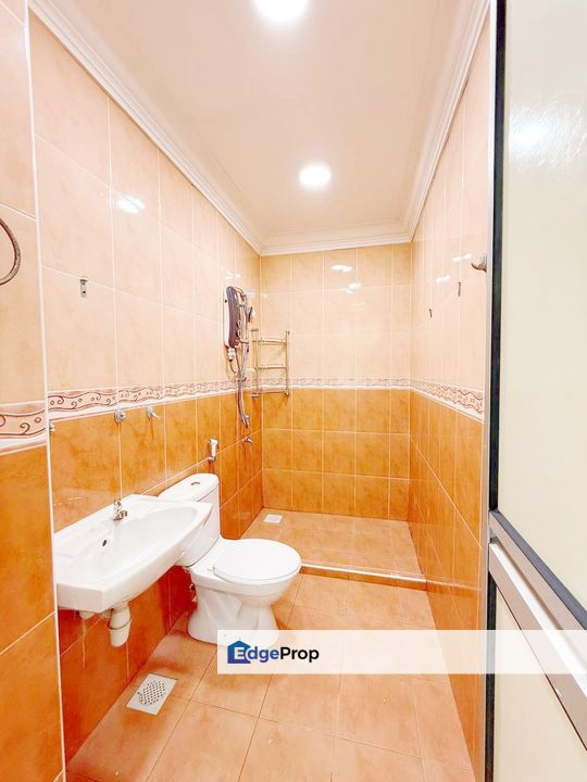 Nusa Bestari Jaya 2Storey Town House for Sale‼️, Johor, Skudai