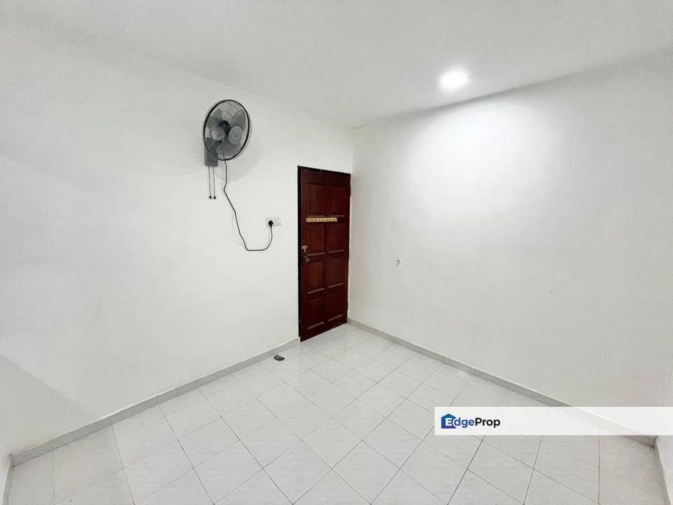 Taman Universiti 1Storey Low Cost for Sale‼️, Johor, Skudai