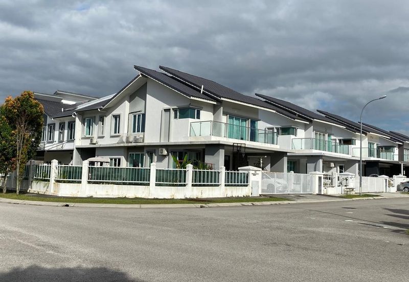 Villa Heights @ Equine Park