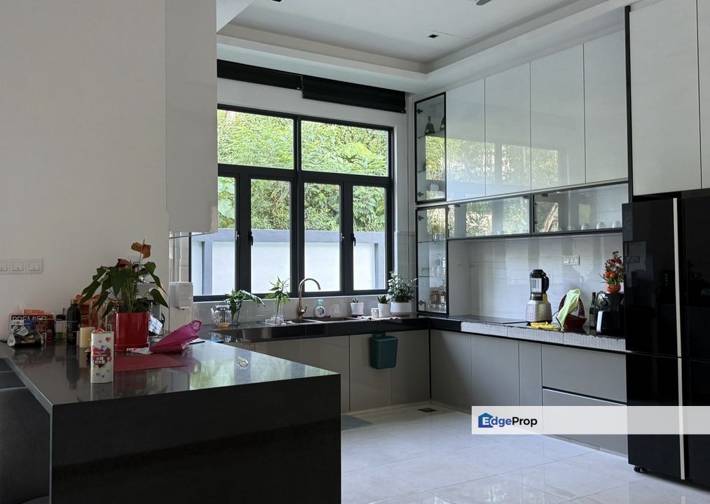 Equine Park, Taman Equine, Serdang, Seri Kembangan , Selangor, Seri Kembangan