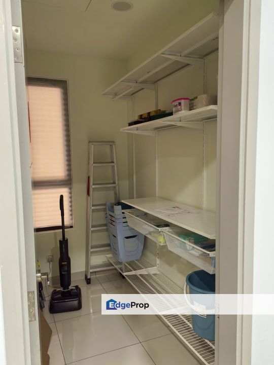 Ten Kinrara condominium, Bandar kinrara, Selangor, Bandar Kinrara Puchong