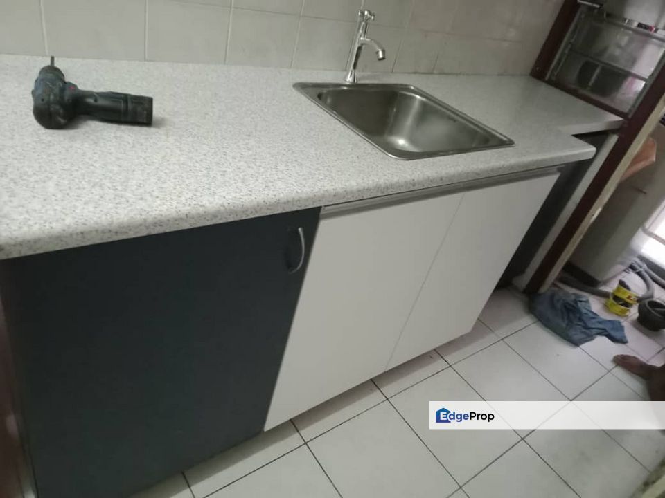 Corner lot, Spring Court Apartment, Taman Ma's Puchong, Selangor, Puchong