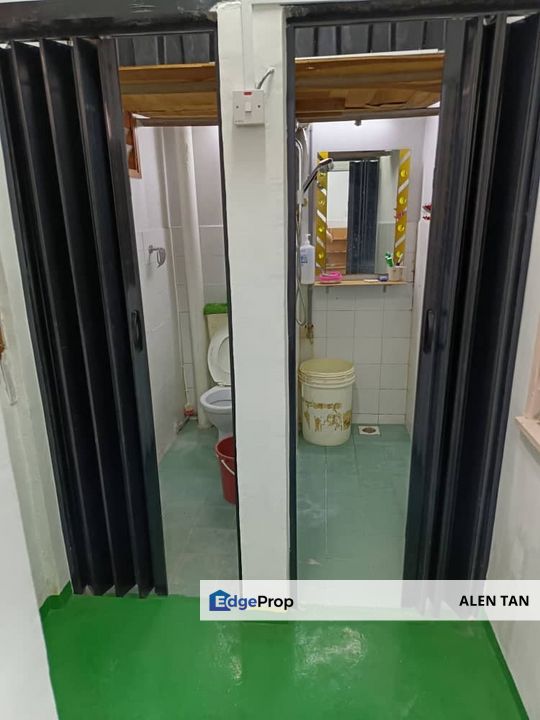 pangsapuri Sri Damai , Saujana Puchong for sale, Selangor, Puchong