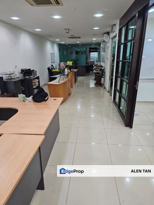 3 storey shop, Bandar Puteri 5, Selangor, Puchong