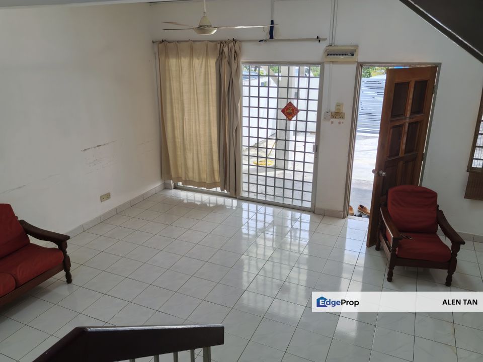 2 Storey house, Lestari Putra (LEP6), Selangor, Puchong South