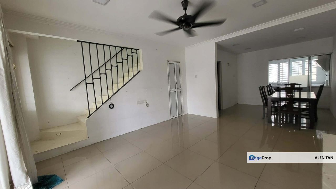 2 Storey house, Puchong Utama , Selangor, Puchong