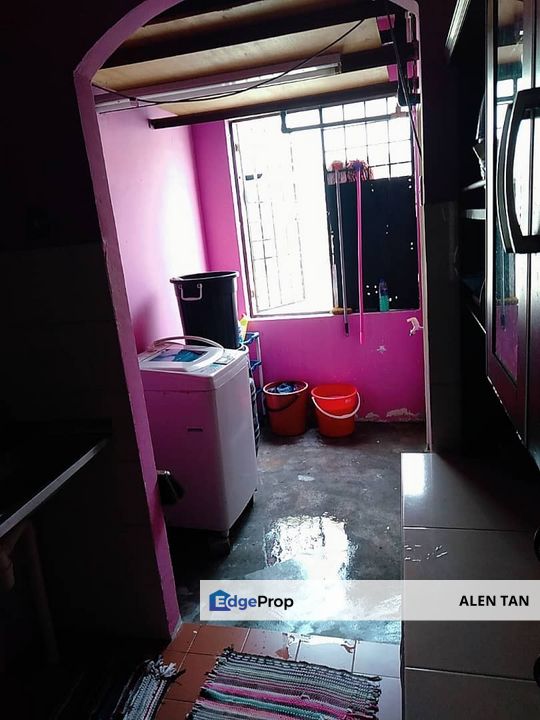 Pangsapuri Angsana, Bandar Bukit Puchong 2, Selangor, Puchong South