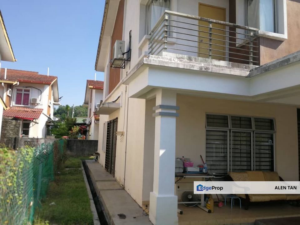 2 Storey Semi-detached house, Taman Kirpark Puchong , Selangor, Puchong