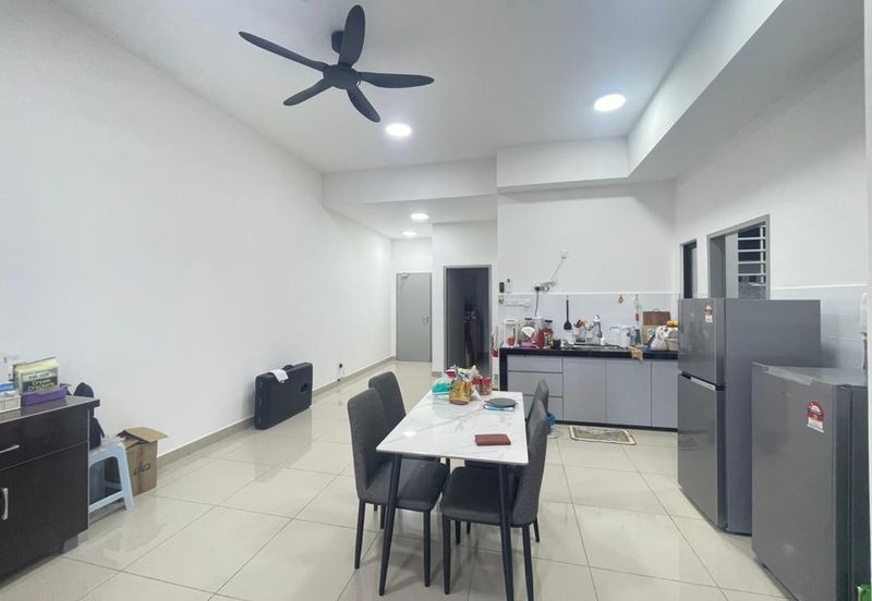 Avia Plus Apartment, Bandar Country Homes