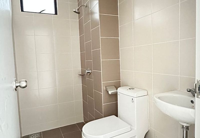 Residensi Legendview