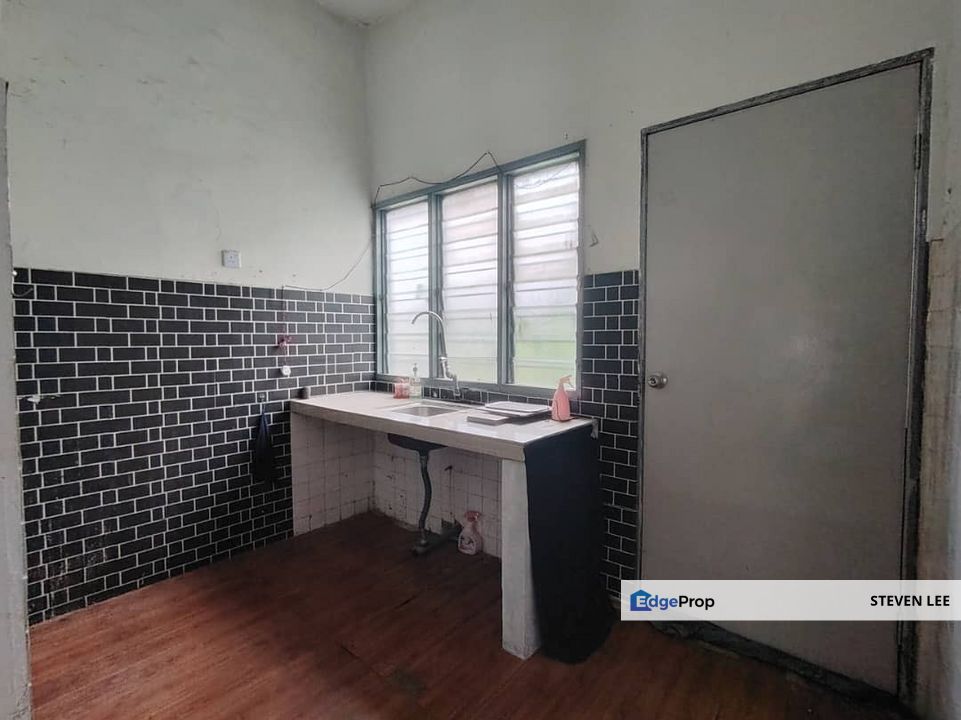[20x70] 1 Storey Terrace House, Taman Bersatu, batu 17, Rawang, Selangor, Selangor, Rawang