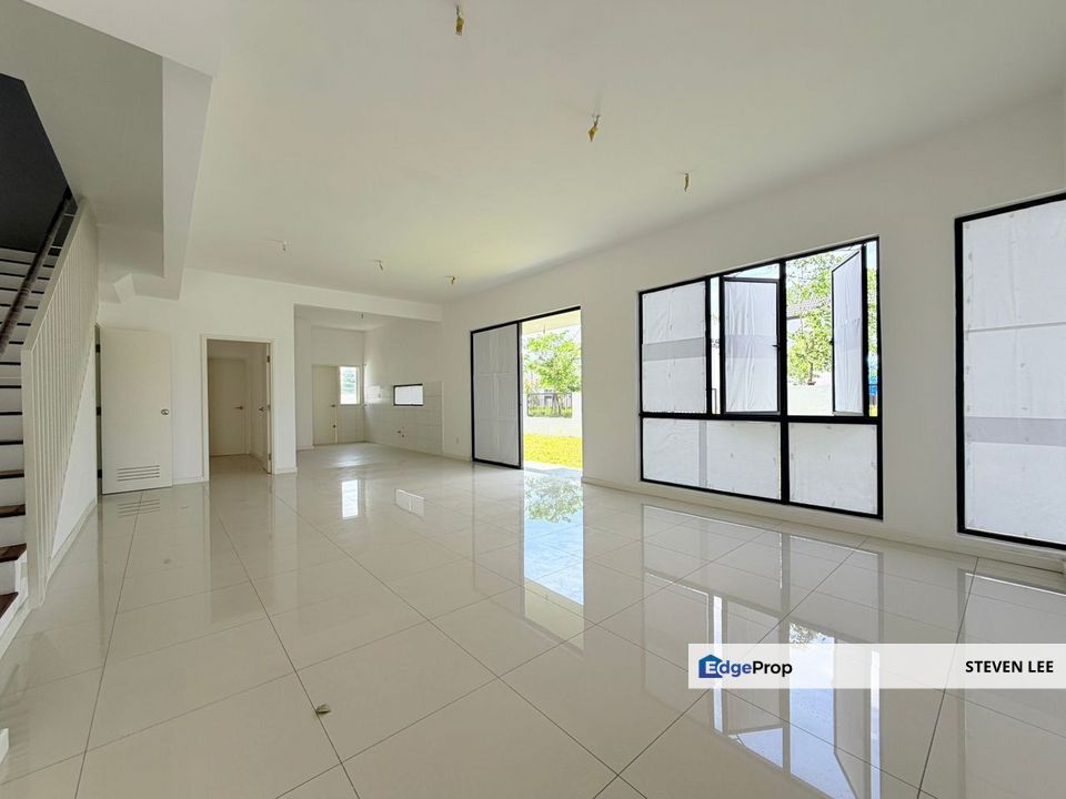 [Corner Unit] Blooming Residence, Kota Emerald, Rawang, Selangor, Rawang