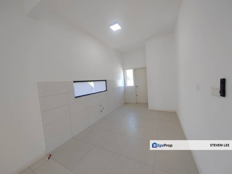 Taman Blooming, Corner Unit, Kota Emerald, Rawang , Selangor, Rawang