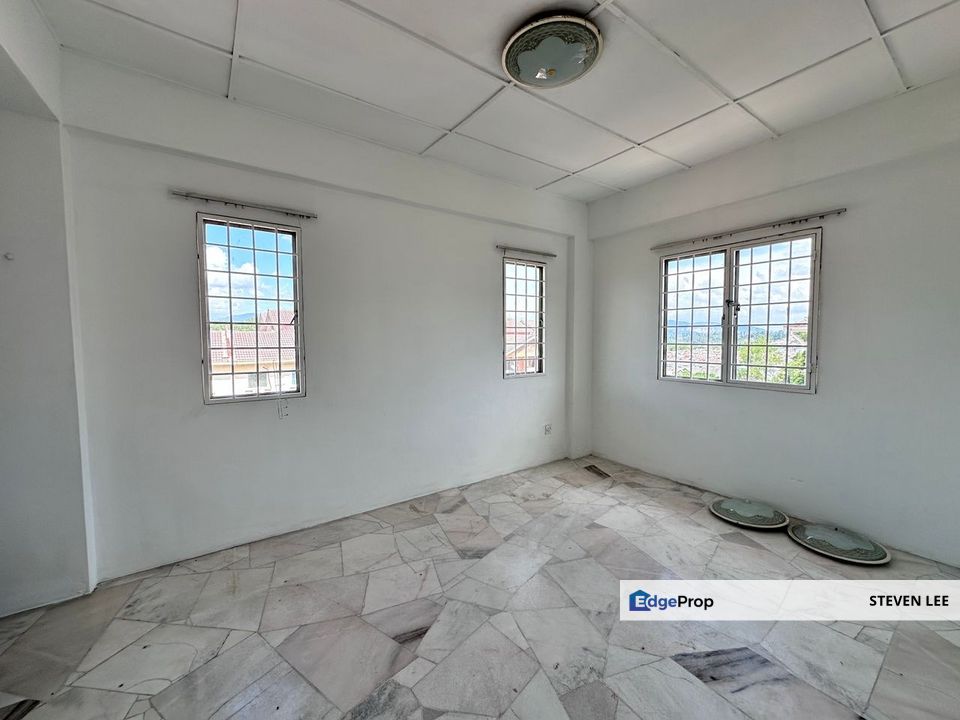 Casa Ria Apartment, Bandar Country Homes, Rawang [Lift With Balcony], Selangor, Bandar Country Homes