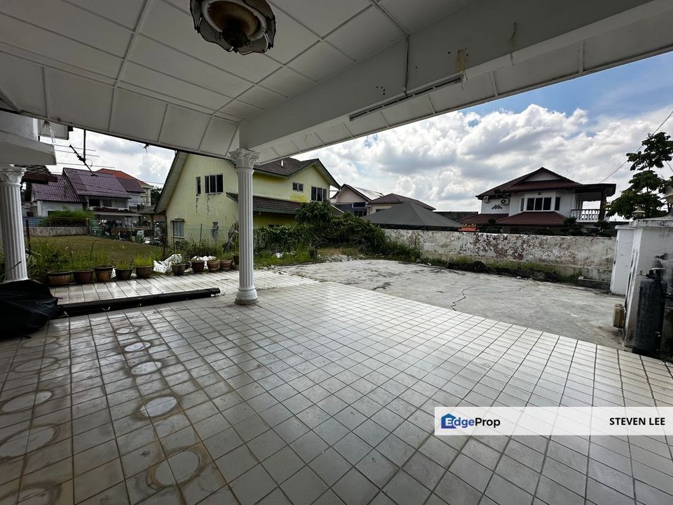 Taman Sri Hijau, Rawang, 1.5 Storey Bungalow House, Selangor, Rawang