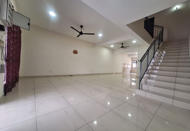 Jalan Adenium 4
