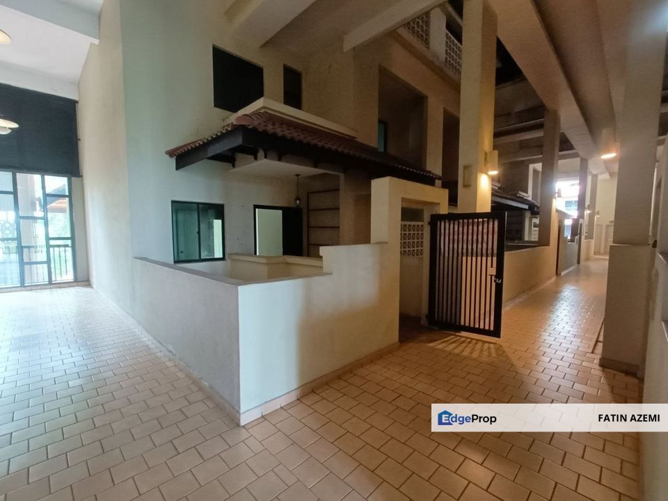 Armanee Condo (Duplex) Damansara Damai, Petaling Jaya. Leasehold Non Bumi. Vacant Unit, Selangor, Damansara Damai