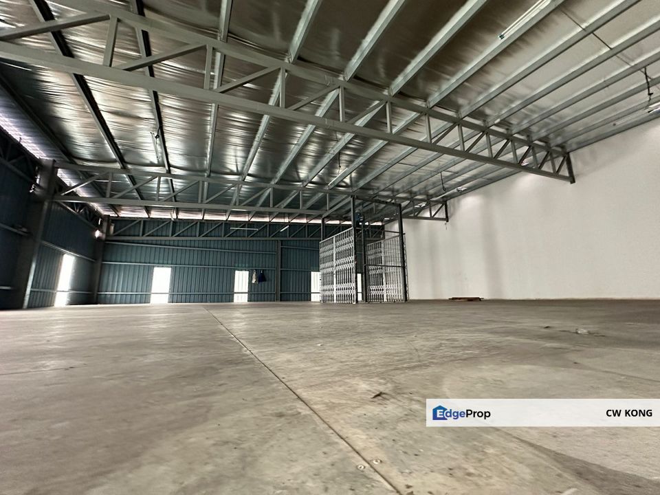 Semi-D Warehouse At Industri Nautical Rawang For Rent, Selangor, Rawang