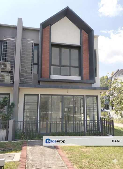 END LOT DOUBLE STOREY ILHAM RESIDENCE @ ELMINA CITY FOR SALE, Selangor, Shah Alam