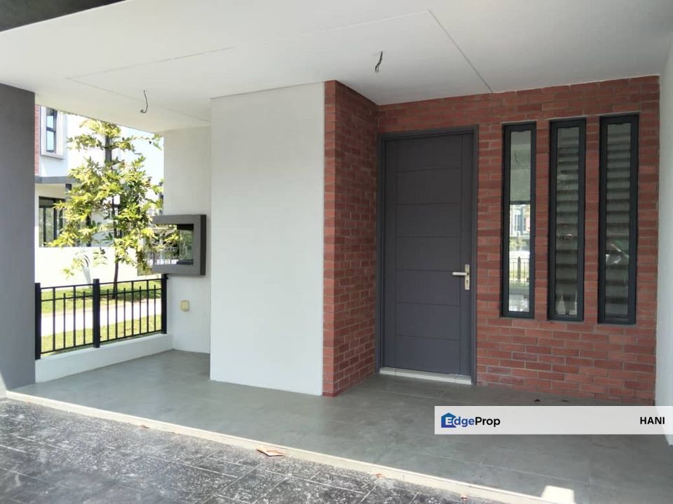 END LOT DOUBLE STOREY ILHAM RESIDENCE @ ELMINA CITY FOR SALE, Selangor, Shah Alam