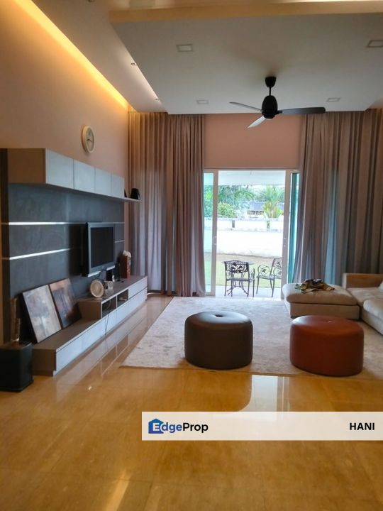 Seksyen 7 Shah Alam - Bungalow with huge land for sale, Selangor, Shah Alam