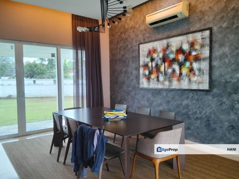 Seksyen 7 Shah Alam - Bungalow with huge land for sale, Selangor, Shah Alam