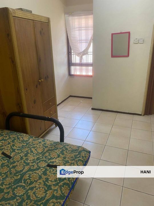 Bukit Jelutong Double Storey Link House For Sale, Selangor, Bukit Jelutong