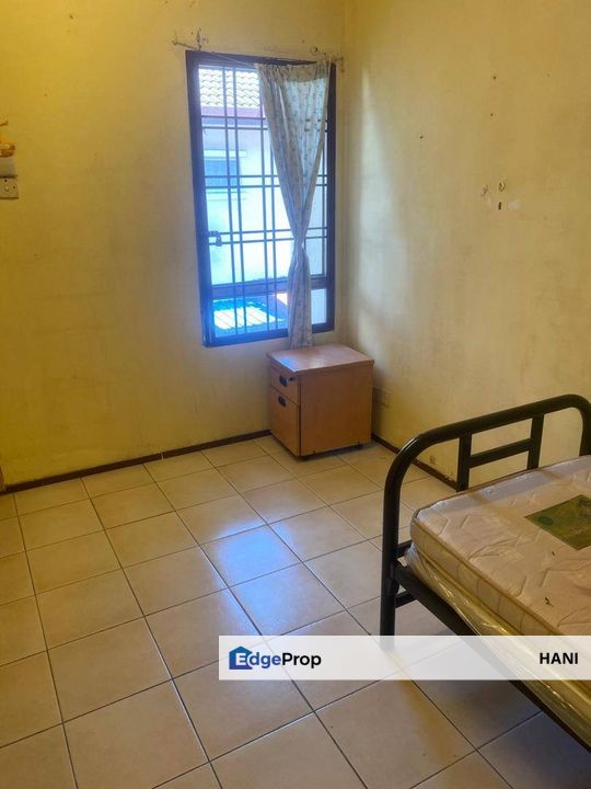 Bukit Jelutong Double Storey Link House For Sale, Selangor, Bukit Jelutong