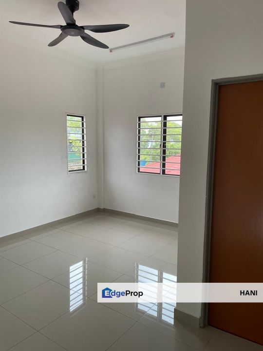 Subang Bestari - 1.5 Storey Bungalow For Sale, Selangor, Shah Alam