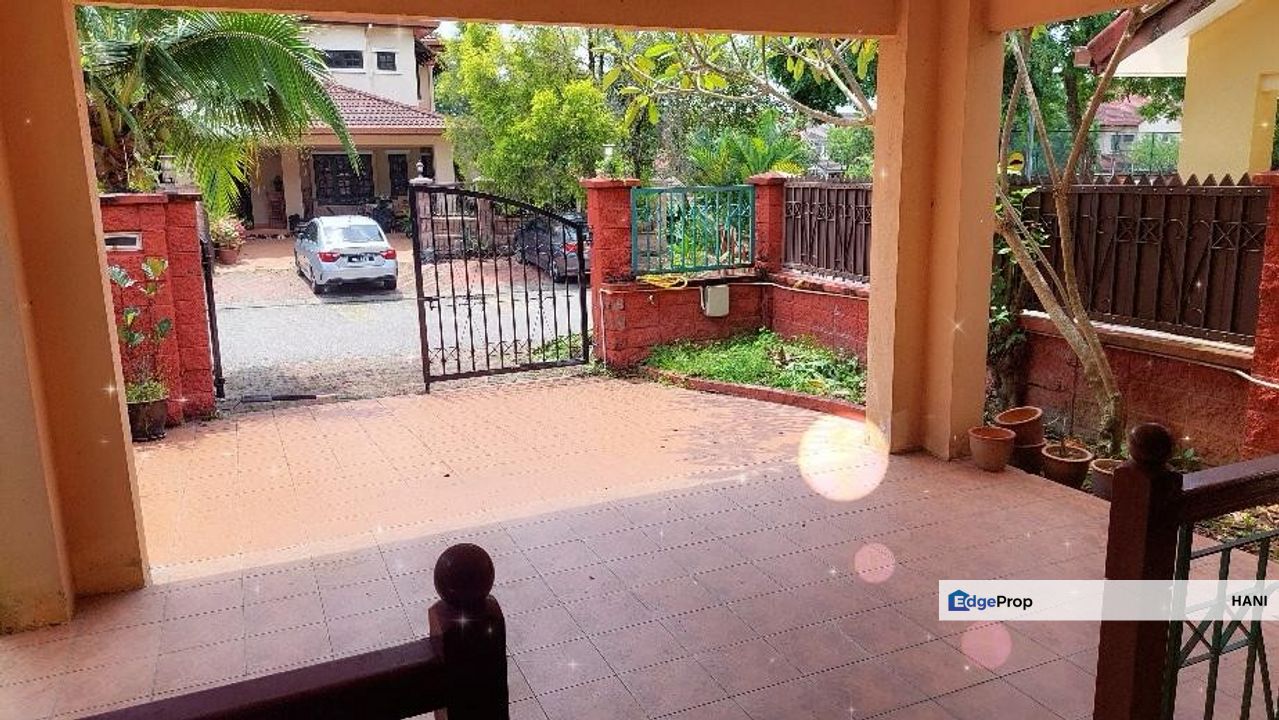 Bukit Jelutong Double Storey Terrace House @ Jalan Adang For Sale, Selangor, Shah Alam