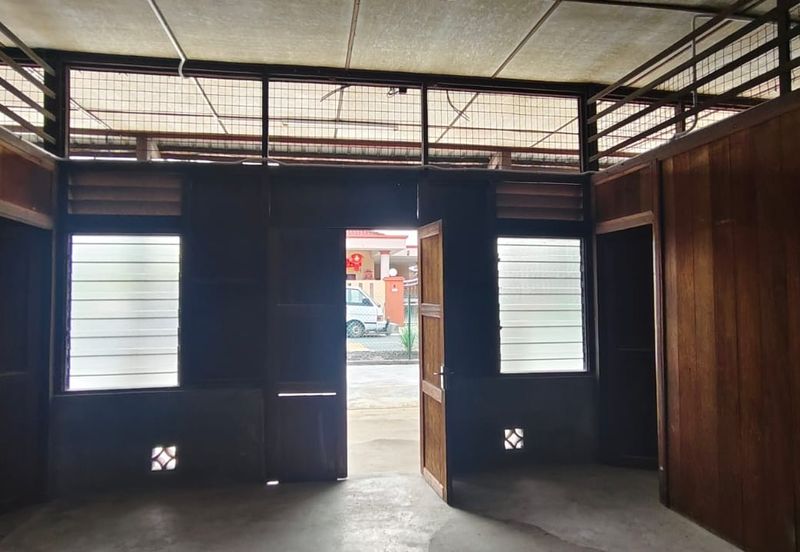 kampung Baru Jenjarom