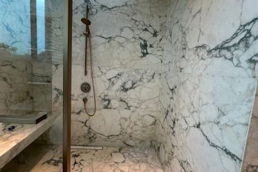 East Residence @ KLGCC