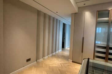 East Residence @ KLGCC