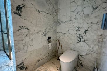 East Residence @ KLGCC