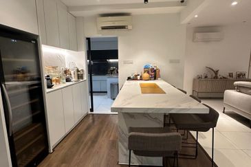 Tastefully Renovated Corner House @ Damansara Heights | For Sale